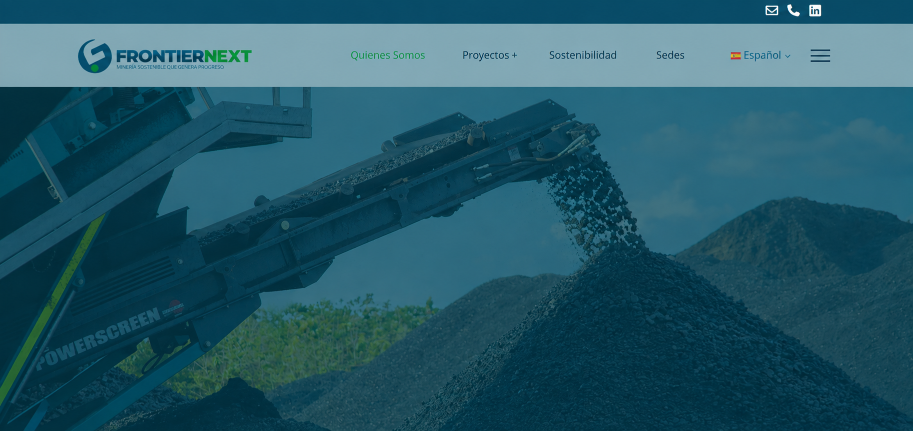 Cabecera del sitio web de Frontier Next con maquinaria de procesamiento de materiales y menú de navegación.